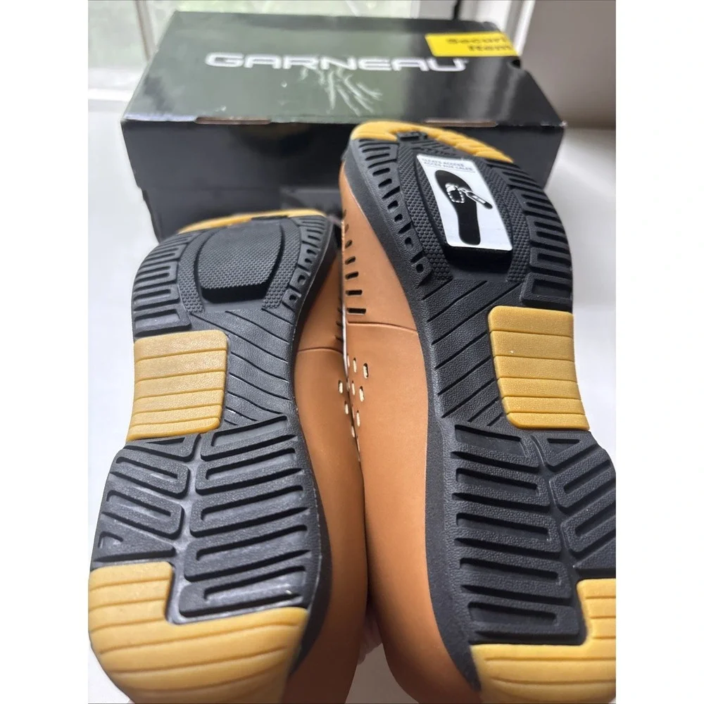 NEW Louis Garneau Men's Deville Walking + Cycling Shoes US size 9.5 EU 43